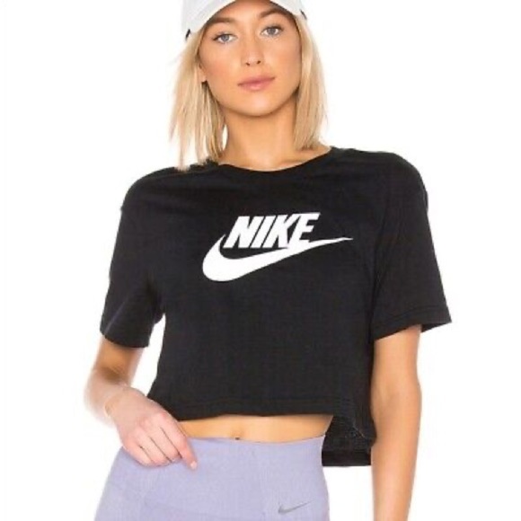 Nike Black Essential Cropped T-Shirt - Picture 1 of 6